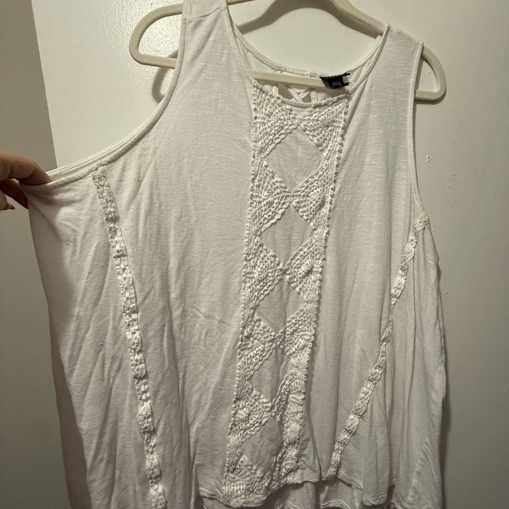 Torrid White Lace Detail Tank Top